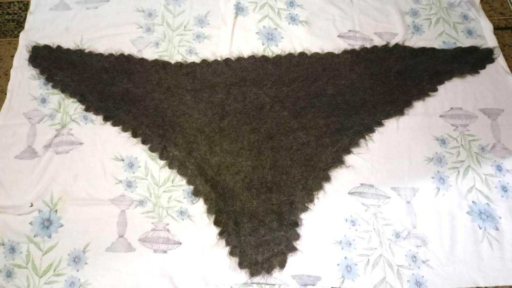 Пуховая косынка (163 см х 74 см)