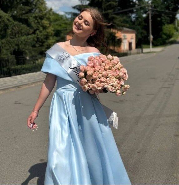 Випускне плаття