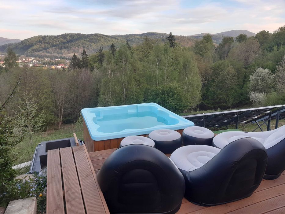 Sprzedam Jacuzzi 6-osobowe – Idealne do Relaksu i Rekreacji!