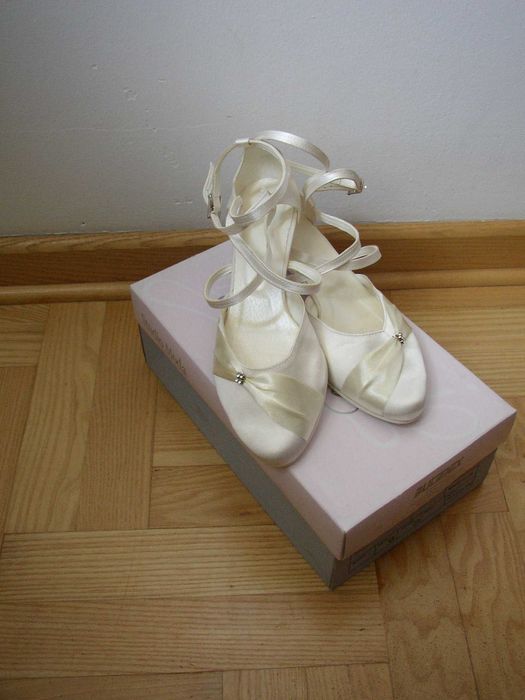 Nowe buty ślubne satynowe CASANI 37