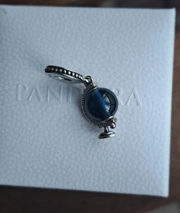 Conta pandora Globo Wonderful world