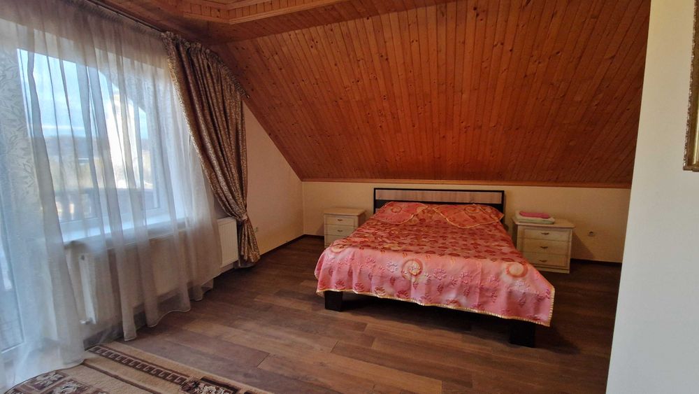 Подобова оренда квартири м. Чортків