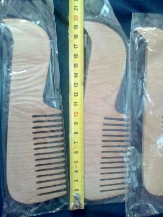 Гребінець з ручкою