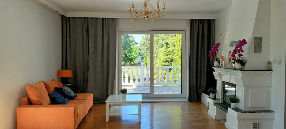 Bezpośrednio, cicha okolica