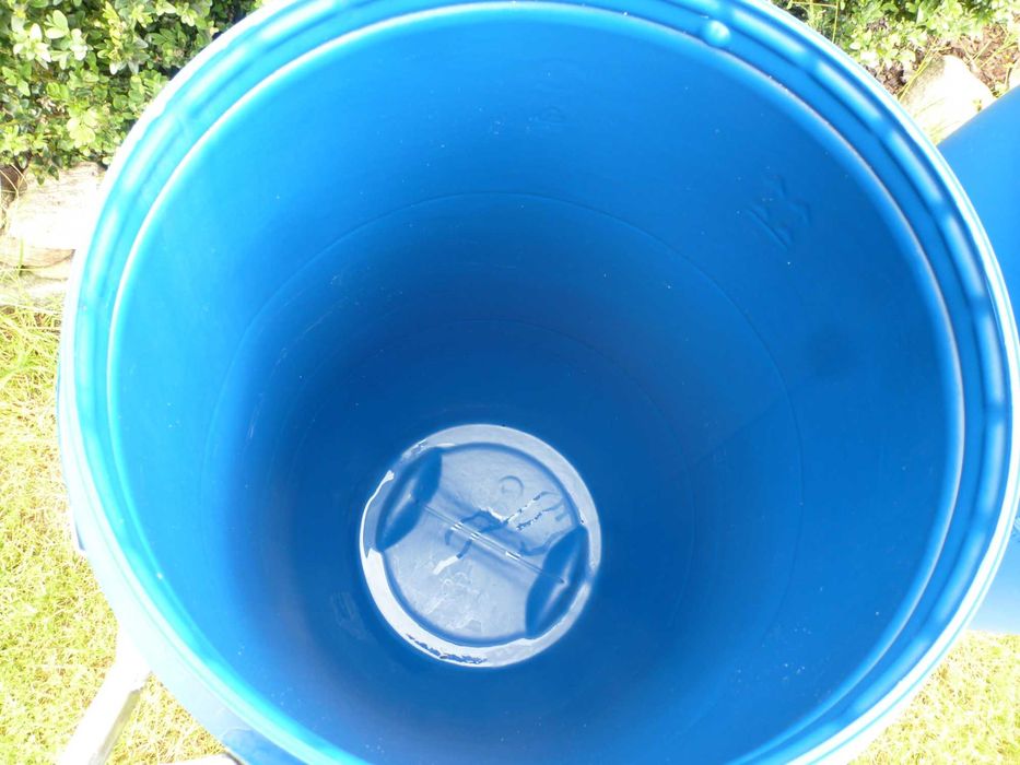 beczka 120l 120 L jak nowa