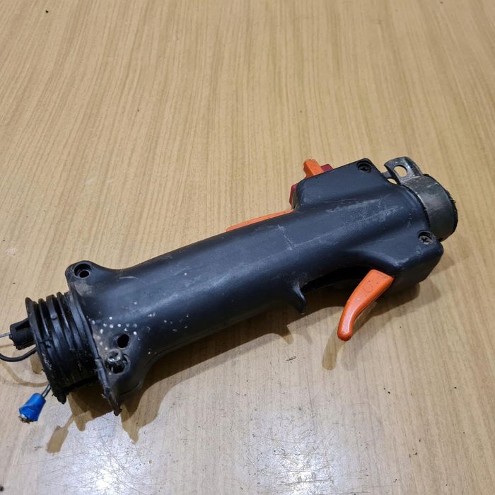 Ryobi Rcba 3100E Rączka Gazu Rękojeść Manetka Dźwignia