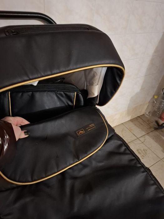 Коляска демисезонная  трансформер