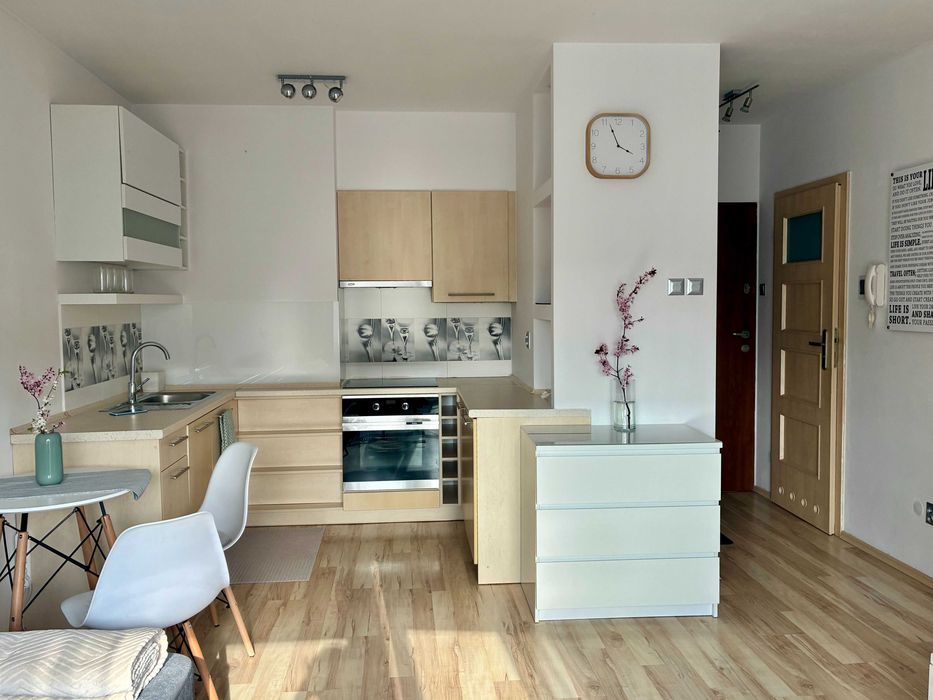 2 pokoje 32 m² | Górczyn, ul. Batalionów Chłopskich | 3. piętro/ odświeżone, gotowe od zaraz