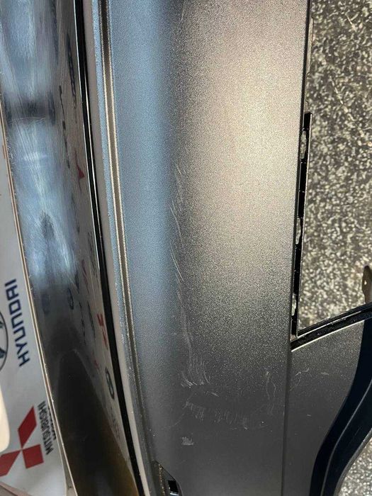 Бампер задній із губою Tesla Model Y  (ZY3)