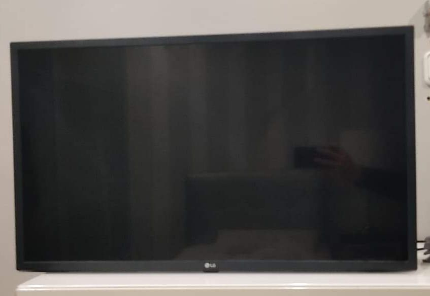 LG 32 LM 550 para peças