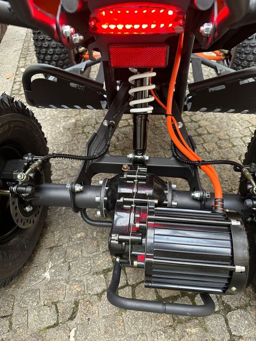 Moto 4 Eléctrica Nova de 1500W na sua Caixa Selada.