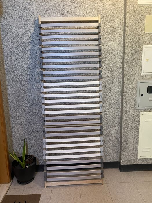 Estrado Ikea Lonset 70*200