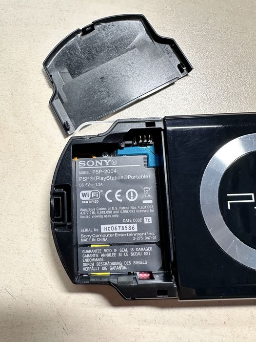Консоль Sony Psp 2004 + гра GTA