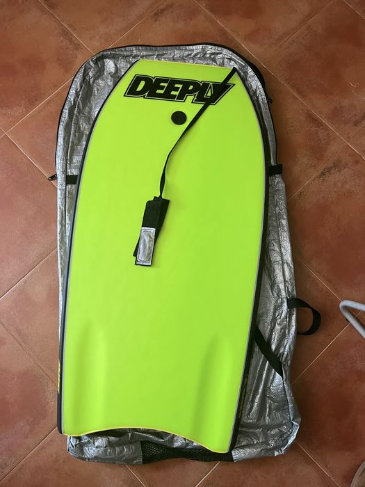 Prancha bodyboard Deeply com saco
