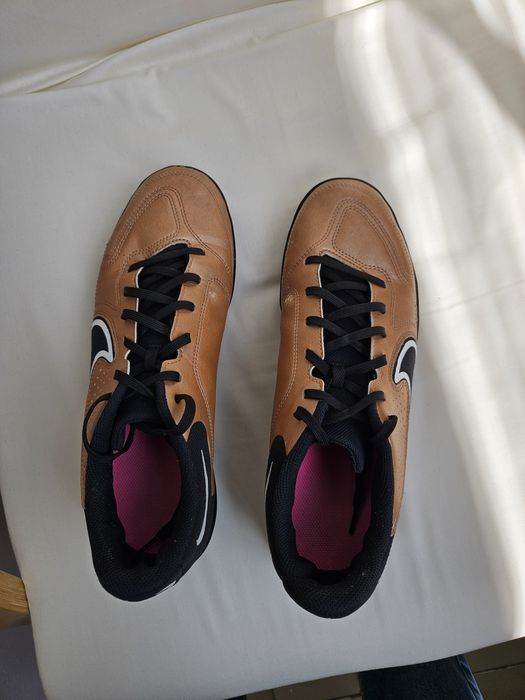 Футзалки Nike tiempo 41,5-42 розмір 27 см