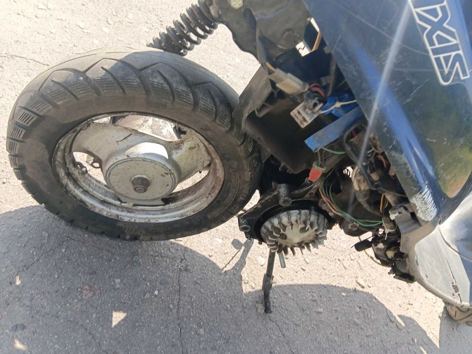Продам или обменяю Yamaha axis