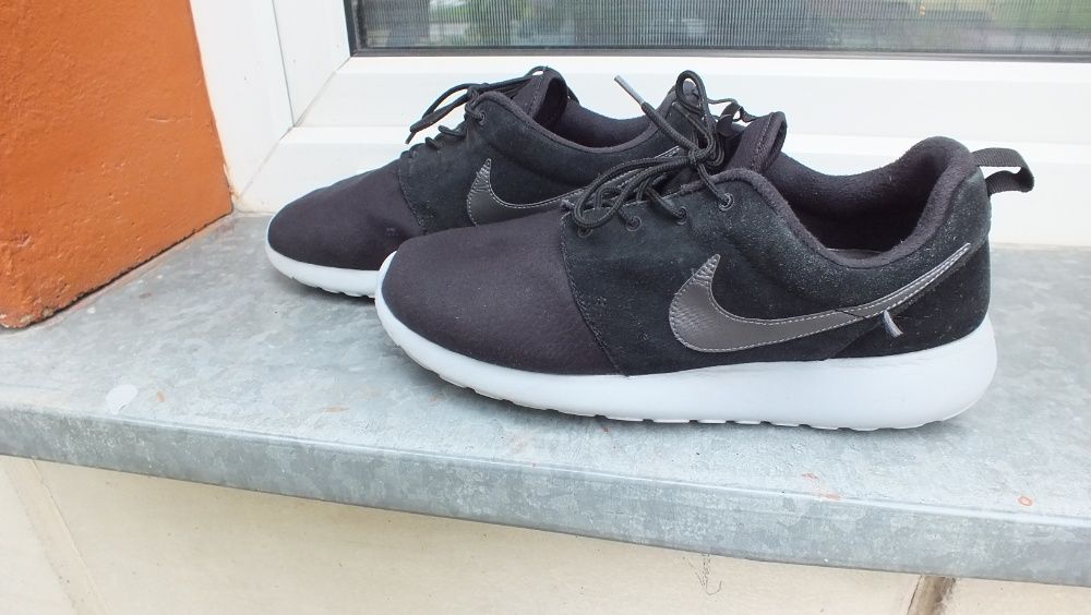 Super buty sportowe marki Nike w roz 46