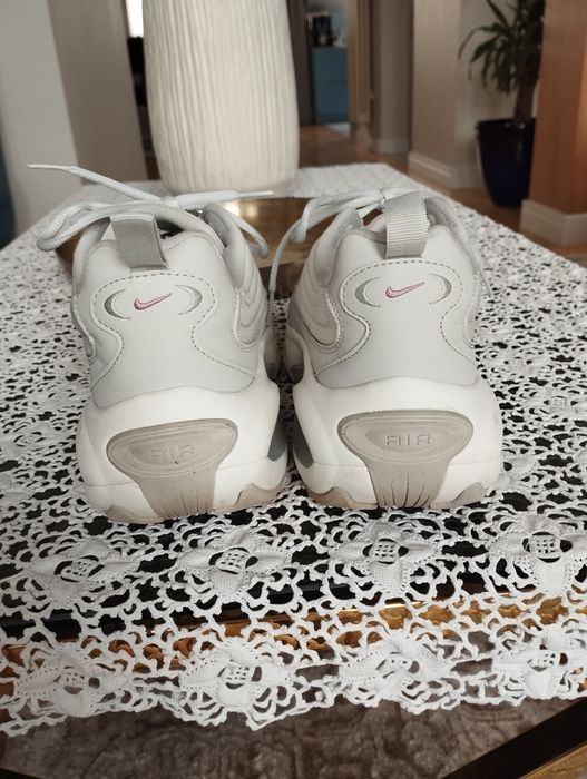 Sportowe adidasy Nike Air Max Portal.