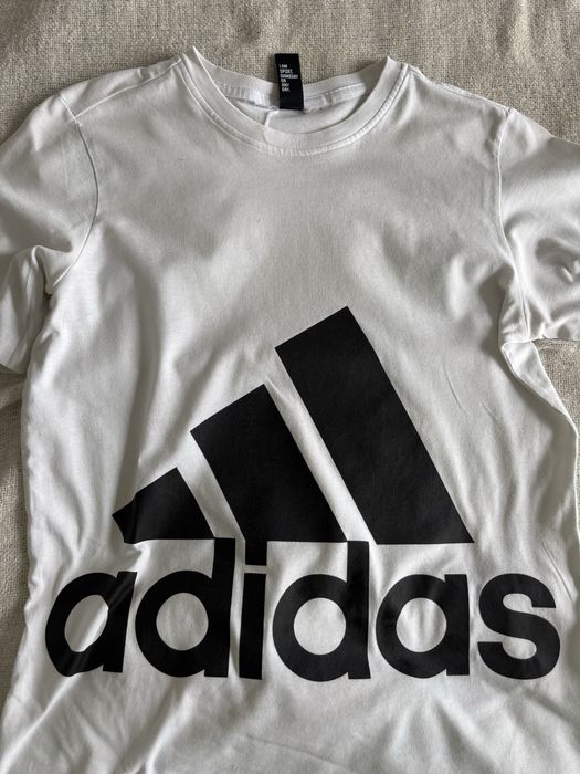 Biala koszulka sportowa adidas mlodziezowa uniwersalna