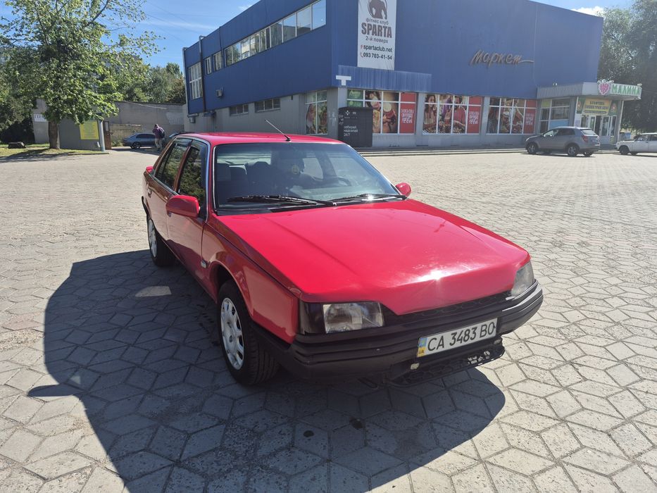 Продам Renault 25