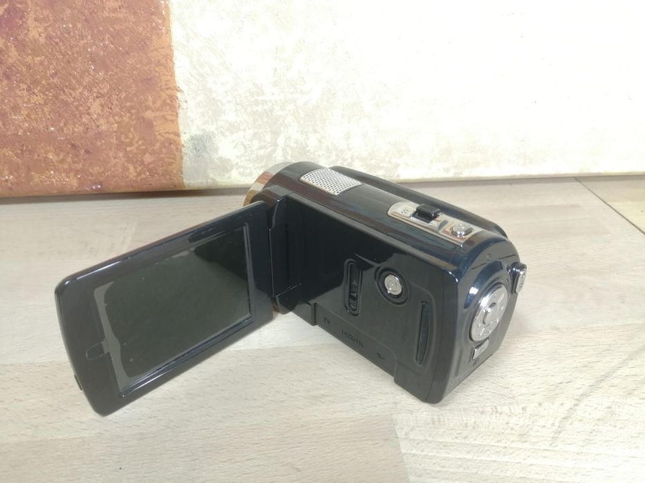 Kamera cyfrowa marki Odys HD8000