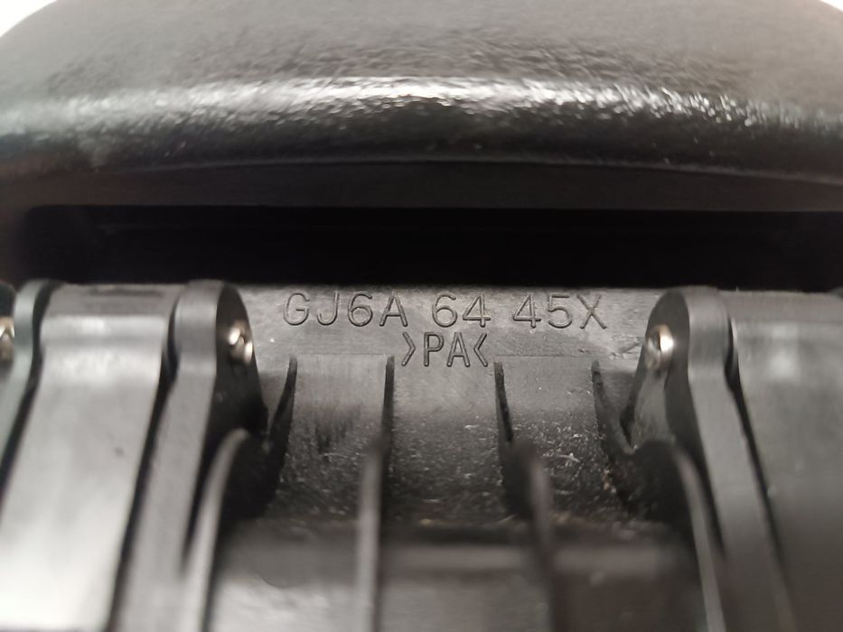 Apoio de Braço MAZDA 6 Hatchback - GJ6A6445X