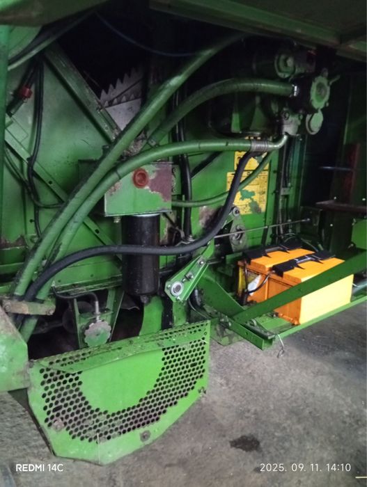 Комбайн джон дір