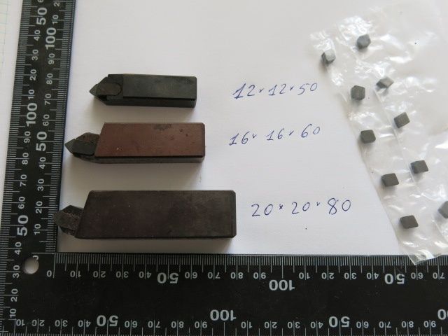 Резец с мех креплением эльборовой пластины с 10 пластинами