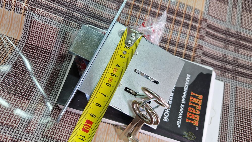 Замок врезной Гигант