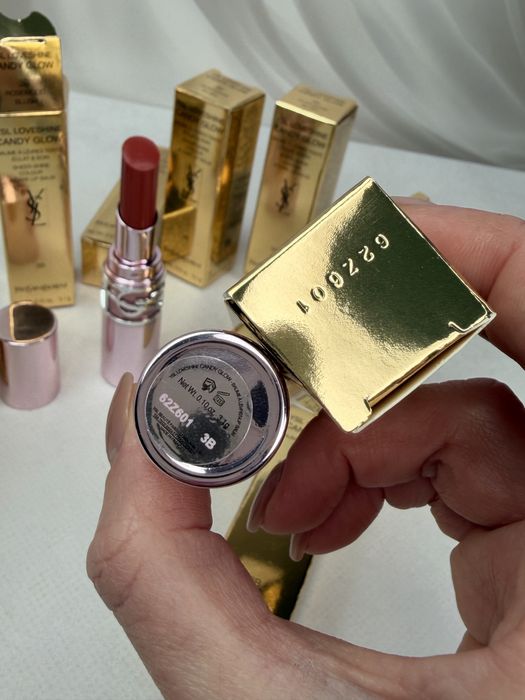 Бальзам для губ Yves Saint Laurent 3B