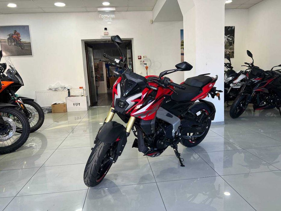 Bajaj Pulsar NS400 2026 року