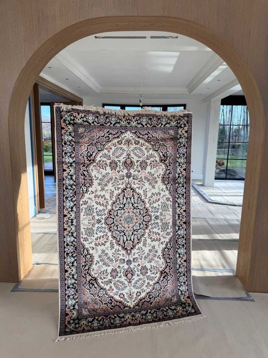 Nowy Jedwabny r.tkany dywan perski GHOUM / Qom 205x120 galeria 14 tyś