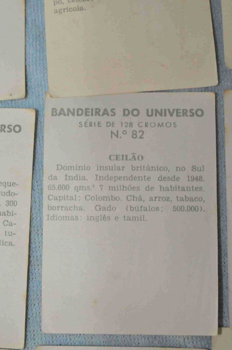 Colecção Bandeiras do Universo (série de 128 cromos) Vintage Anos 60