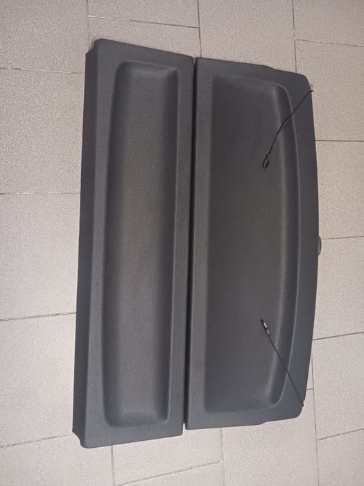 Półka bagażnika BMW X1 F48