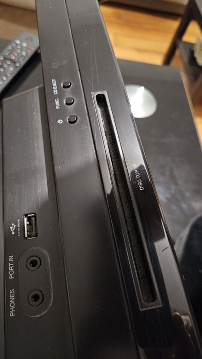 LG - Hi-Fi c/ Dock CM2820