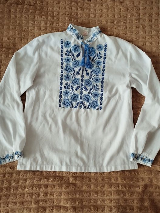 Гарні вишиванки для пари