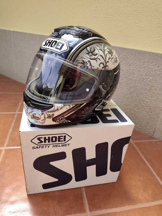 Capacete SHOEI de senhora