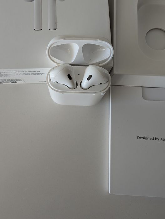 AirPod 2 Geração - em caixa