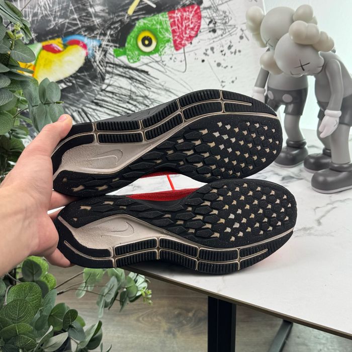 Кросівки Nike Zoom Pegasus 36 40.5 розмір E689