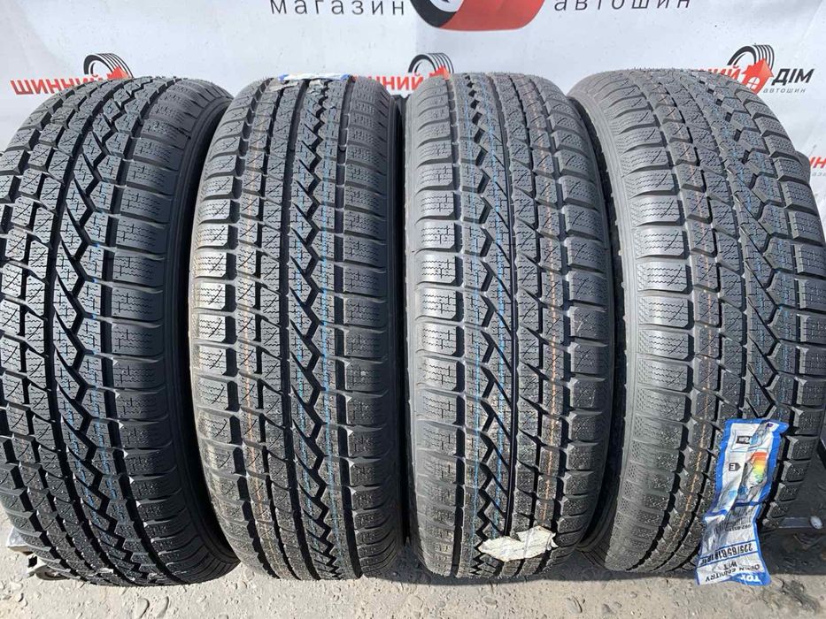 Шини нові 225/65 R18 Toyo зима нові