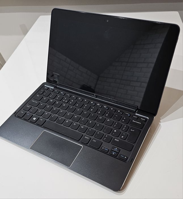 Laptop Tablet 2 w 1  - Dell Venue 11 Pro 7140