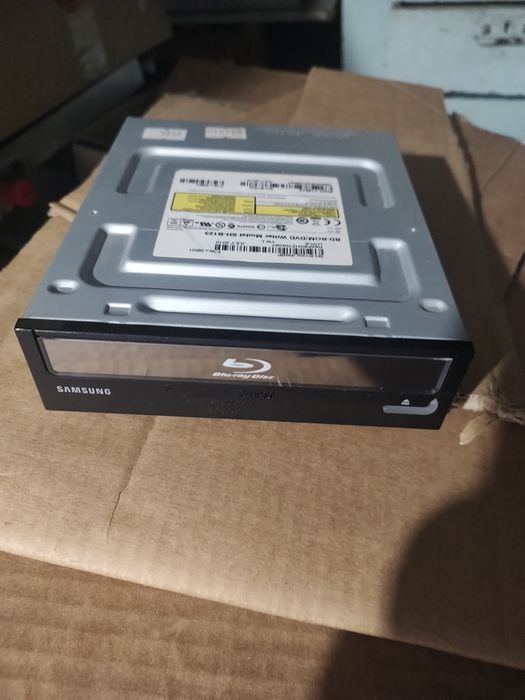 Оптичні приводи DVD-RW,  Blue-Rey