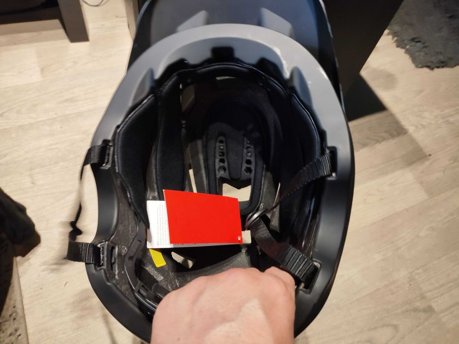 Superide kask rowerowy  nowy
