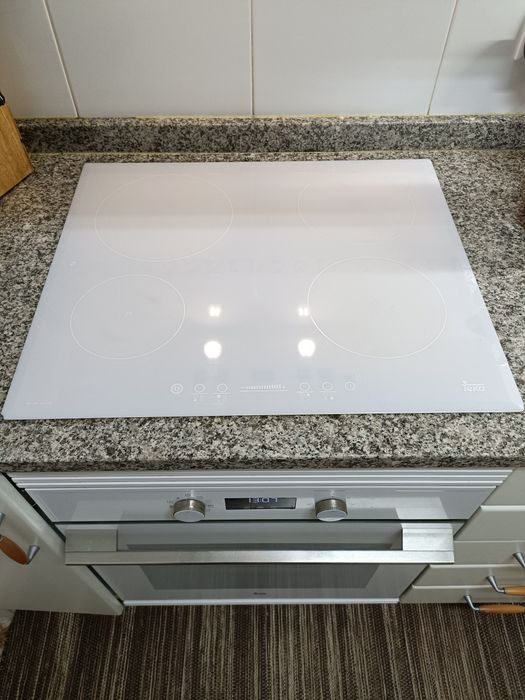 Placa de indução Teka branca