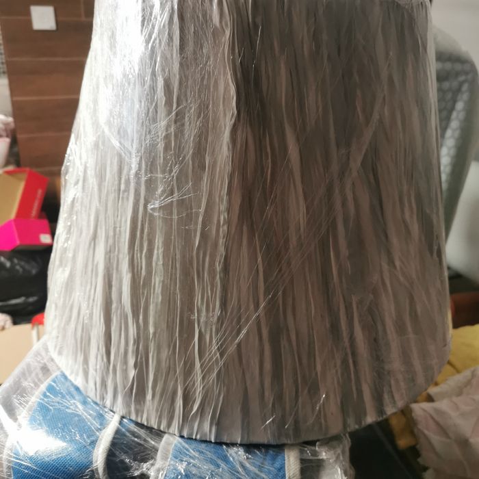 Candeeiro ikea de tecido cinza