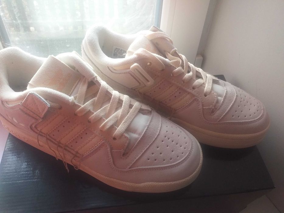 Кросівки жіночі Adidas Low Forum 84 [великий розмір: 41 ]