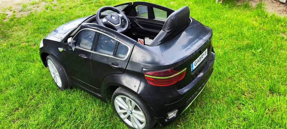 BMW X6 auto na akumulator - nowe akumulatory