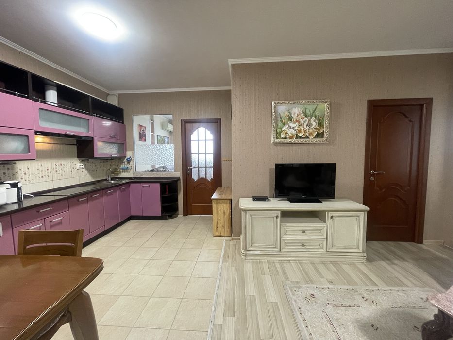 Без % Кадетський гай 6 Оренда 2-кім є світло!