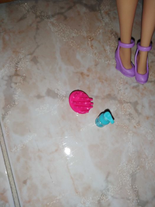 Barbie cuidadora de cachorros + acessórios