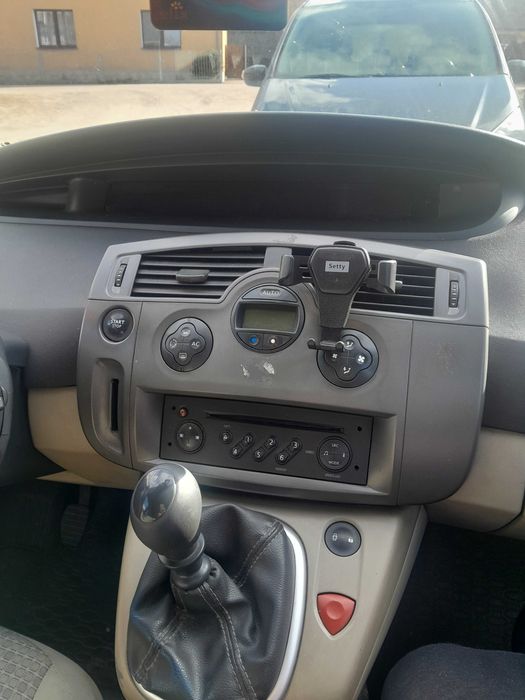 Sprzedam auto megane scenic